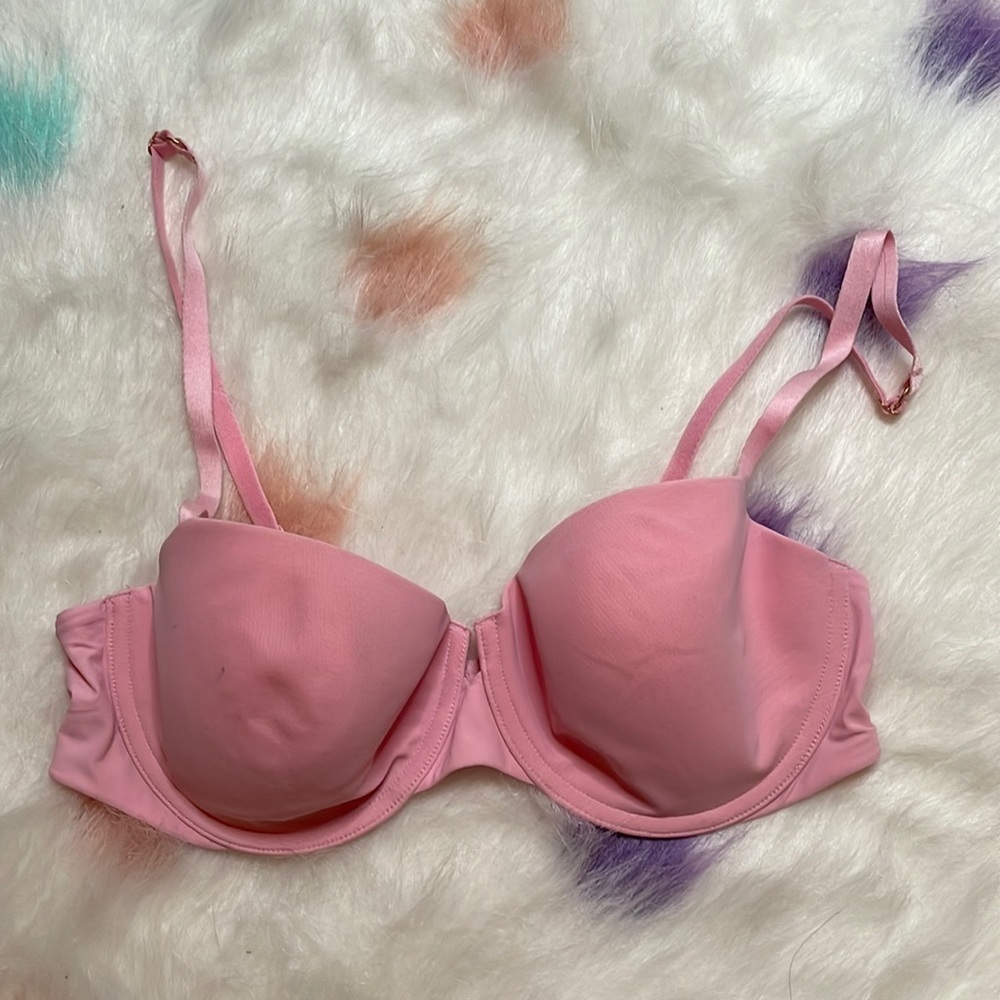 VICTORIA’S Secret Vintage Very Sexy Pink‎ Bra